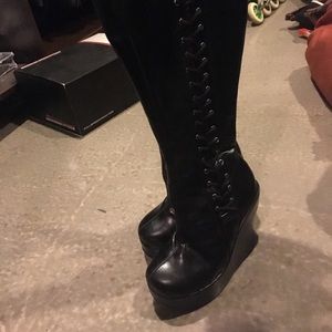 Gogo or Cocktail Waitress Boots